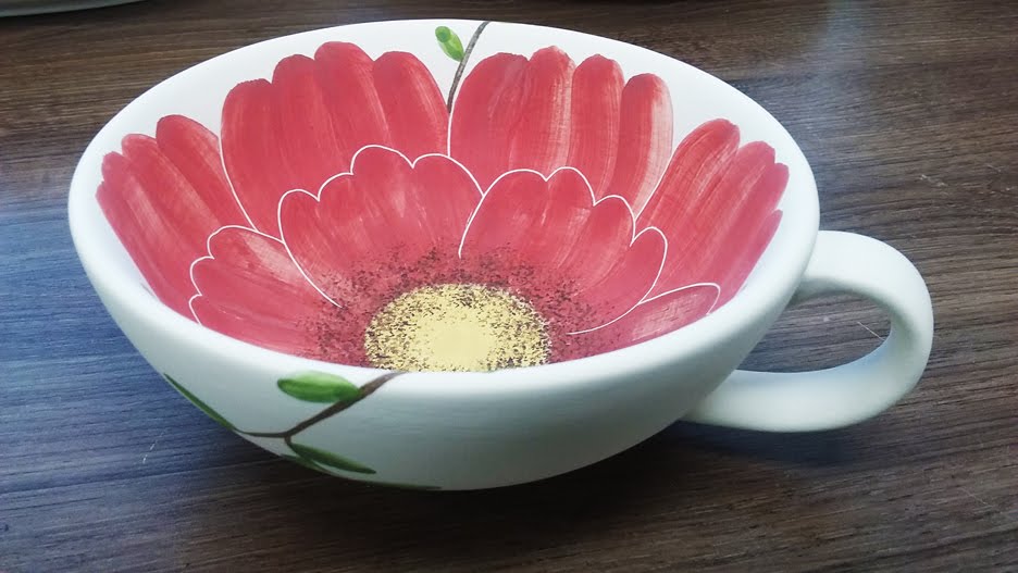 공룡커피잔이라 불리는 시리얼볼